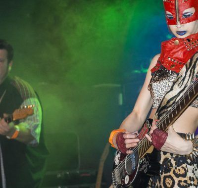 PUSSYCAT AND THE DIRTY JOHNSONS (Reino Unido)